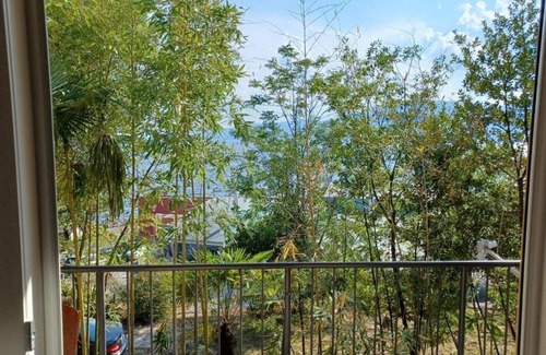 Rijeka Apartamento | Apartamento de tres habitaciones con terraza y vista al mar Rijeka (A-22429-a)