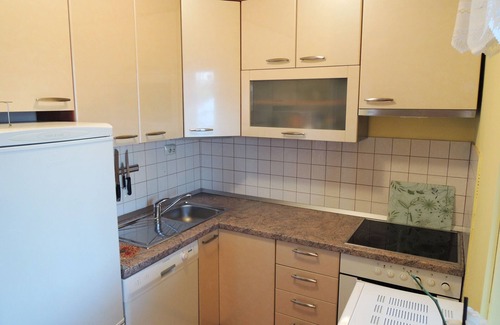 Mirce Apartamento | Apartamento de tres habitaciones con una terraza Mirca, Brac (A-2838-a)