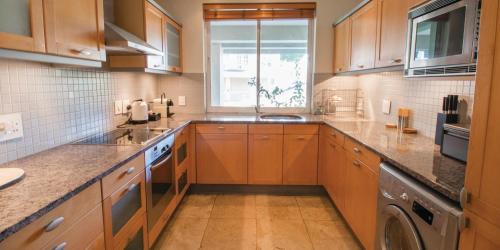 Victoria and Alfred Waterfront Apartamento | Three Bedroom Apartment - fully furnished and equipped
