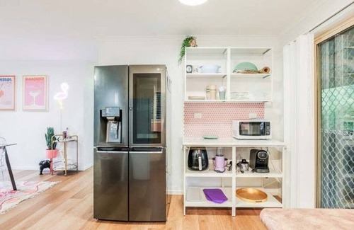 Seventeen Seventy Casa | Three-Bedroom, Pet & Family-Friendly Retro Beach House with Gorgeous Views in Historic 1770
