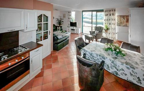 Lemmer Casa | Three Bedroom Awesome Home In Lemmer