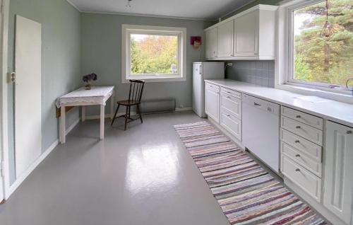 Flekkerøy Casa | Three Bedroom Cozy Home In Flekkerøy