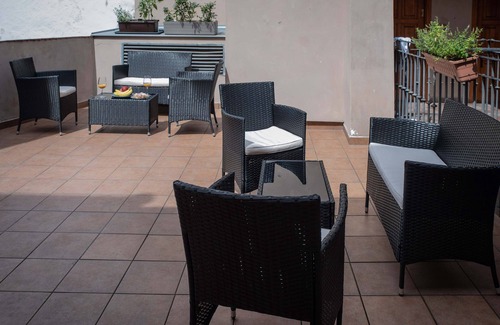 Prague 1 Apartamento | Three bedroom duplex apartment with large living room, two bathrooms and kitchen