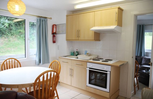 Pembroke Cabaña | Casa de vacaciones de tres dormitorios en la hermosa costa de Pembrokeshire