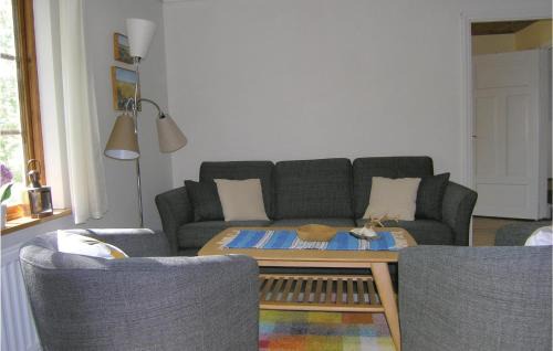 Annerstad Casa | Three-Bedroom Holiday Home In Annerstad