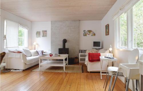Udsholt Sand Casa | Three-Bedroom Holiday Home In Grasted