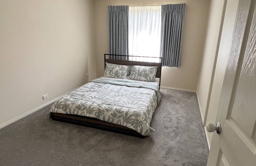 Wallan Casa | Three Bedroom Home in Wallan