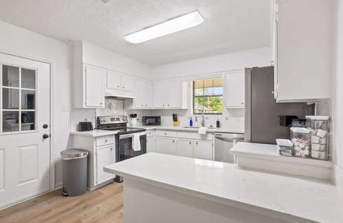 Lake Charles Casa | Three Bedroom House in Lake Charles