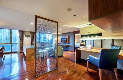 Embassy District Casa | Three Bedroom Residence - an excellent choice for large families