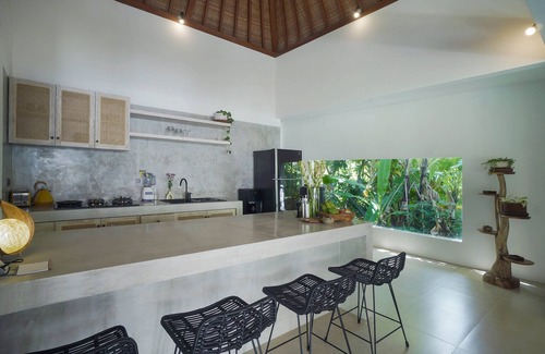 Laksmana Villa | Three bedrooms private Pool at Seminyak walking distance to Beaches