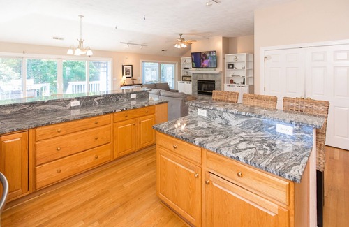 Sandbridge Casa | Three Mermaids- New Listing Walk 2 Beach, Pool, Waterfront
