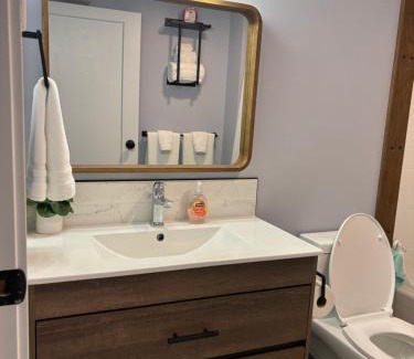 Shediac Apartamento | Three Pines Villa