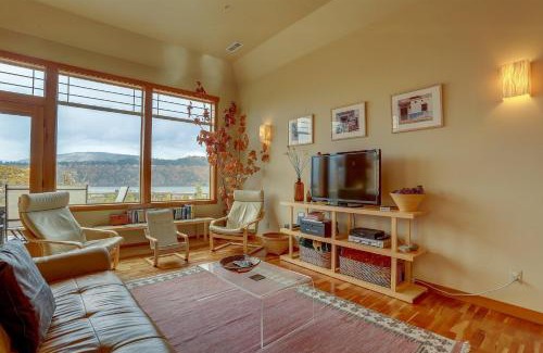 Hood River Casa | Three Rivers 30 day minimum