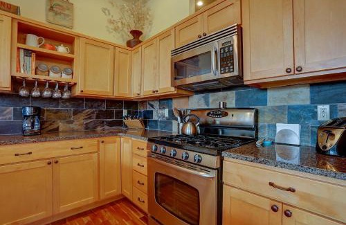 Hood River Casa | Three Rivers 30 day minimum