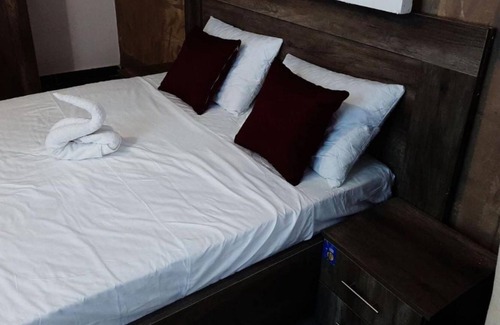 Ngara Hotel | Three Rivers Resort Maragua