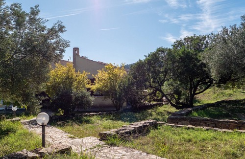 Baia Sant'Anna Apartamento | three-room apartment in pine forest two bathrooms