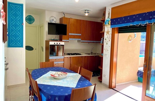 La Maddalena Apartamento | Three-room apartment 5 min from the sea + private parking space