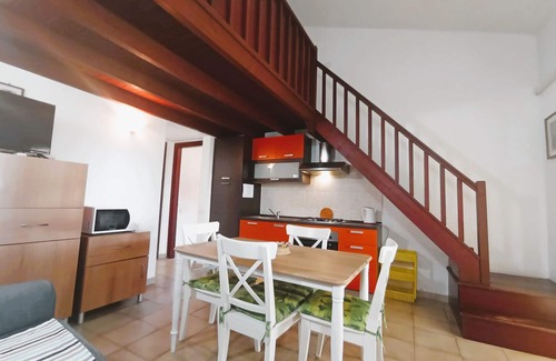 Costa Rei Apartamento | Apartamento de tres habitaciones a 200 metros del mar
