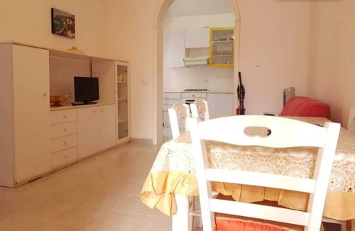 Lido di Campomarino Casa | Apartamento en planta baja de tres habitaciones cerca del mar