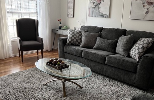 Gainesville Casa | Three Sisters Duplex