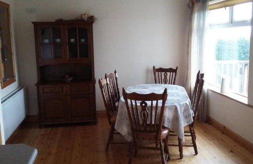 Bothar Bui Casa | Three Sisters Holiday Home - 7km to Dingle