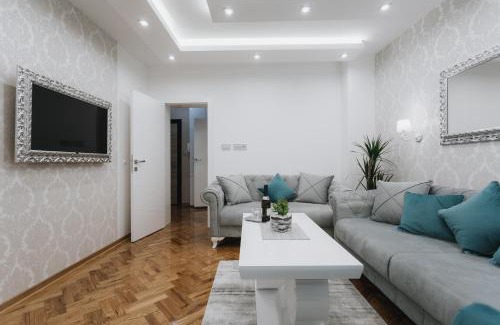 Novi Sad Apartamento | Three Sons Apartment