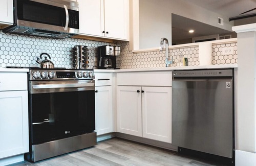 Jonesville Apartamento | Three Trails · Unit 1 | RoofDeck/Historic/WineCountry