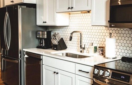 Jonesville Apartamento | Three Trails Unit 7 | Downtown/WineCountry/RoofDeck