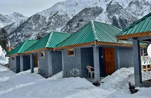 Rakchham Casa | ThrillEscape - Stay in Cottages & Tents