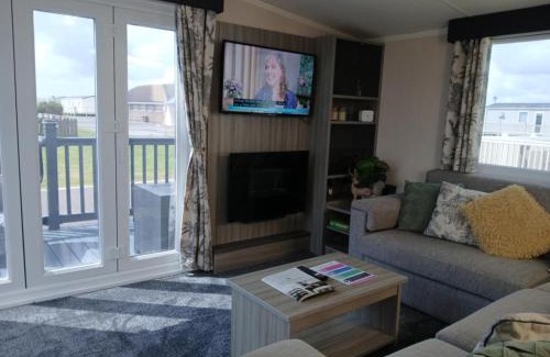 Skegness Casa | Thrillseeker - next to Fantasy Island, Ingoldmells, dog friendly