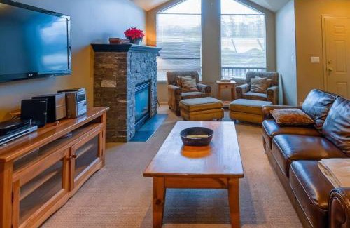 East Kootenay Casa | Thunder Ridge Chalet by Fernie Lodging Company