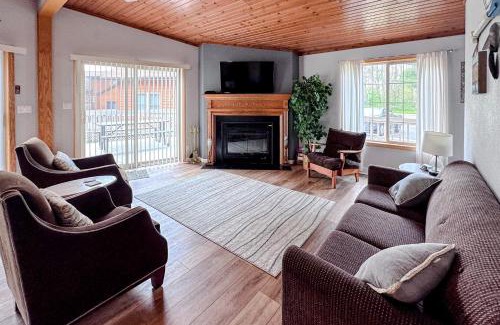 Lake Delton Apartamento | Thunderbird Resort Condo
