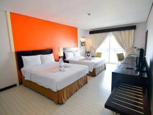 San Fernando Complejo | Thunderbird Resorts - Poro Point