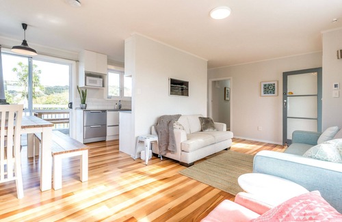 Oneroa Casa | Ti Cottage - Stay Waiheke