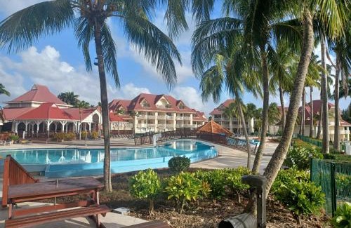 Gros Raisins Apartamento | Ti Rhum Passion vue mer dans célèbre Village de Vacances