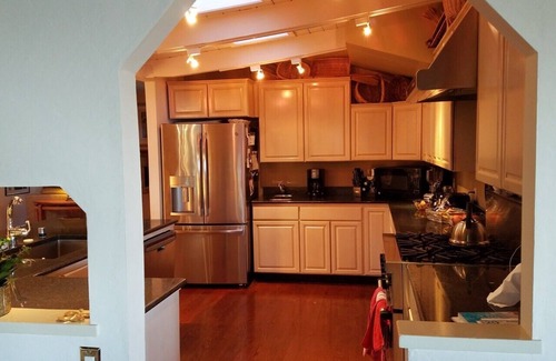 Tiburon Casa | Tiburon, CA 4BR casa en pvt. carril con vistas de SF Bay