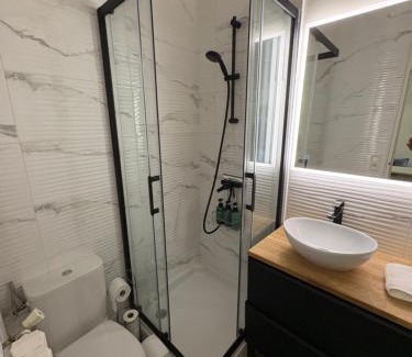 Vannes Apartamento | TiBZH, Vannes centre, Entrée privative