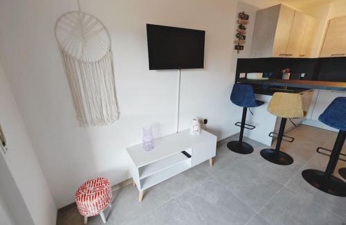 Metzingen Apartamento | TiCasa Shine-Zentral-Outlet-Balkon-Parkplatz-ruhig