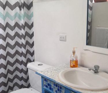 Mata Redonda Apartamento | Tico Experience in a Family-Friendly Neighborhood