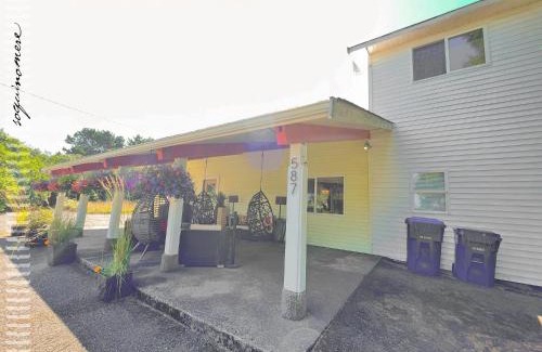 Ocean Shores Casa | Tide Pool Cabin, a Soquinomere Private Hotel on the Dunes, Downtown Ocean Shores