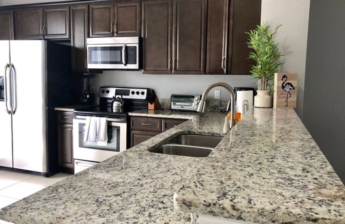 Florida Central Atlantic Coast Cabaña | Tideview 166 · NEW Ultra Modern & Super Clean 3 Full Suites