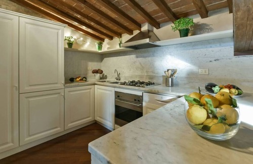 Santo Spirito Apartamento | Tiepolo romantic penthouse in the Oltrarno