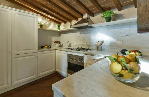Santo Spirito Apartamento | Tiepolo romantic penthouse in the Oltrarno
