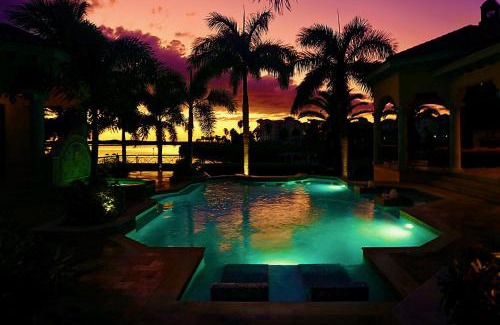 Tierra Verde Casa | Tierra Verde St Petersburg Waterfront Mansion Estate 5BdRm