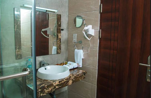 Kisutu Hotel | Tiffany Diamond Hotels