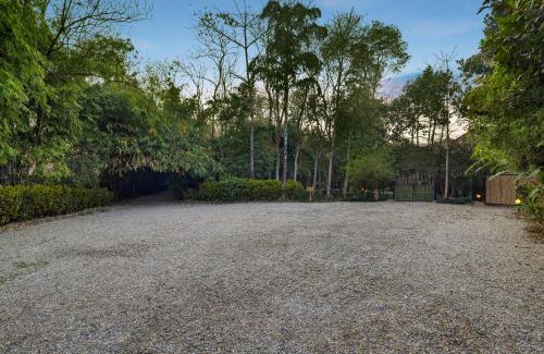 Bharatpur Complejo | Tigerland Safari - A Lemon Tree Resort, Chitwan, Nepal