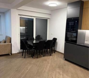 Pejë Apartamento | Tija