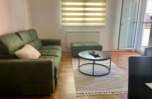 Grbavica Apartamento | Tik-tak City center PREMIUM