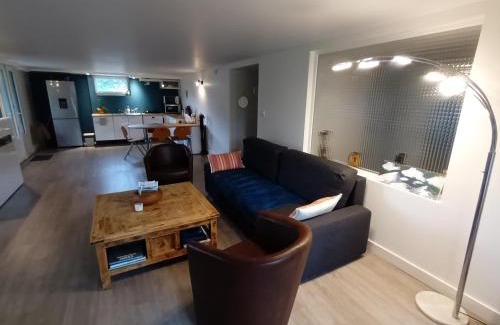 Craponne Apartamento | Tik69
