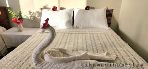 Isla Amantani Casa | Tikawasi Homestay Comunidad Pueblo Isla Amantani José Luis